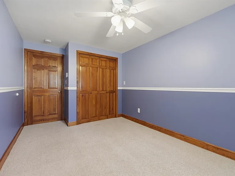 21 Janet Cir #2 — Photo 34