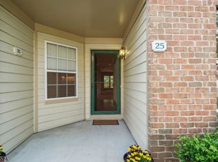 25 Cadence Ct #3705, Morristown, NJ 07960