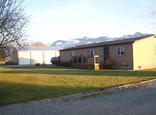 27058 Hoehn Rd, Sedro Woolley, WA 98284