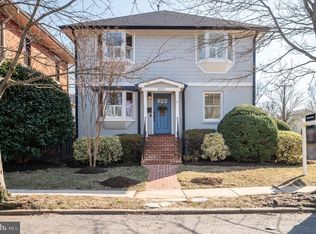 401 E Custis Ave, Alexandria, VA 22301