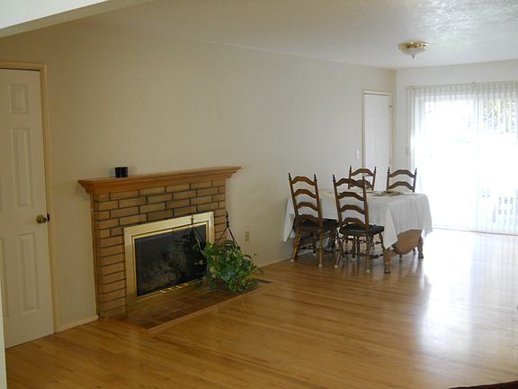 Gas fireplace & dining area