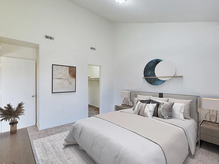 Princeton Place Townhomes — Photo 10