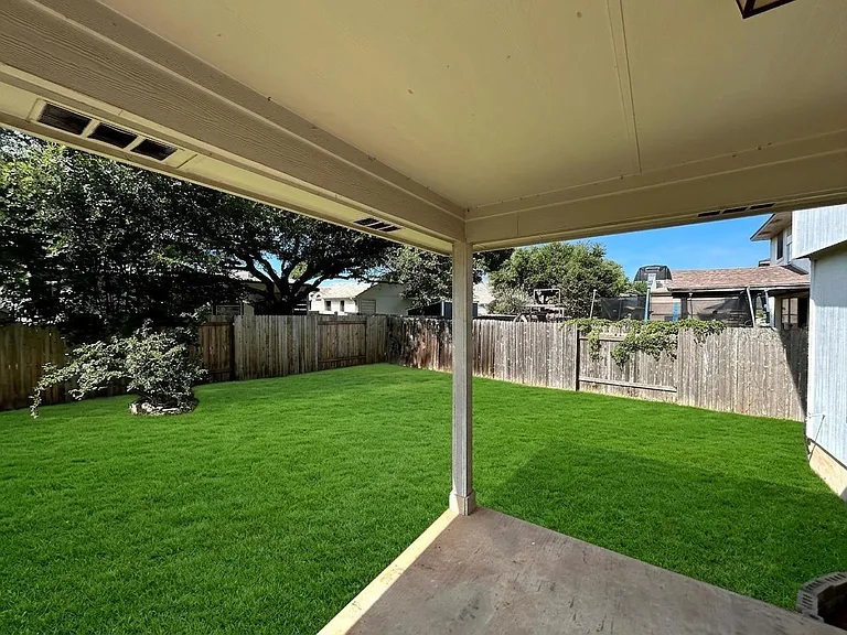 909 Settlement Cv — Photo 21