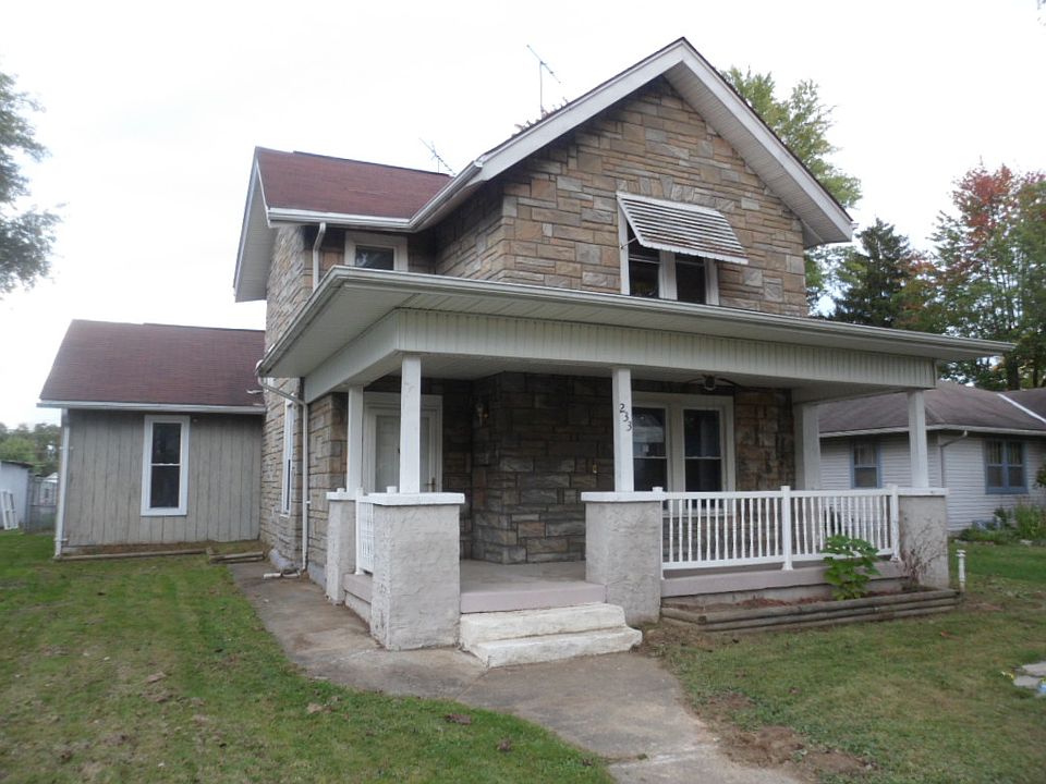 1st image of 233 S Jackson St
