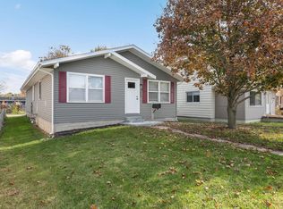 1430 Union St, Mishawaka, IN 46544