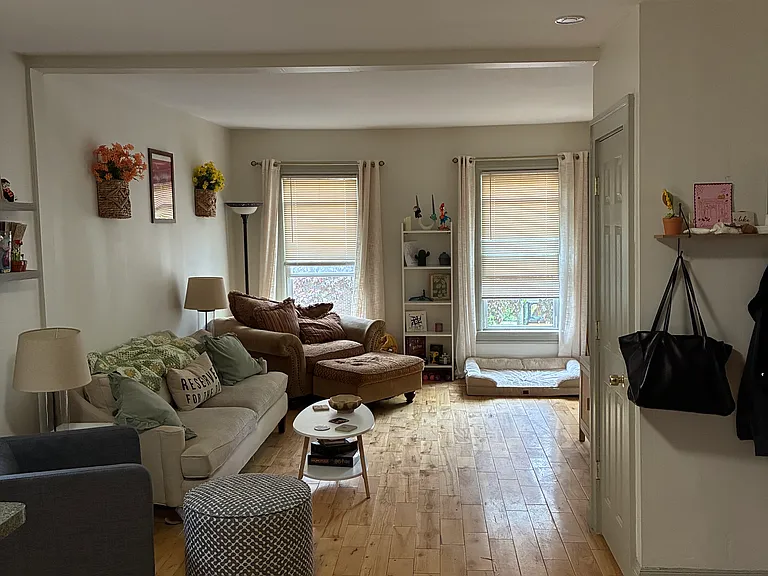 189 Saint James Pl #3 — Photo 3