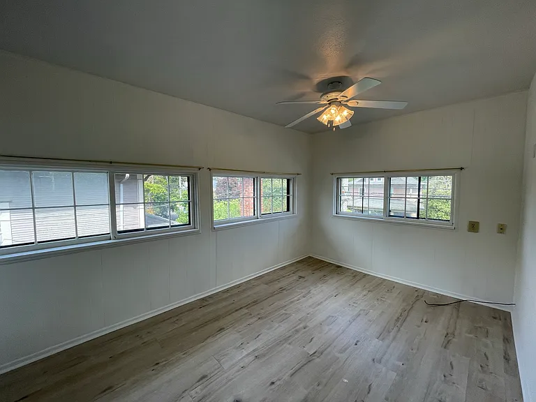 2707 SE 35th Pl #2 — Photo 10