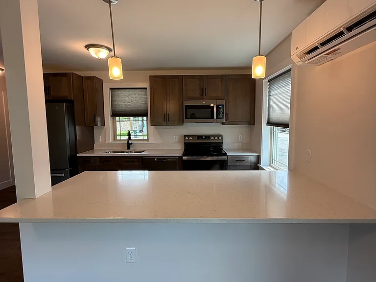 1 Rock Ridge Ave #1 — Photo 3
