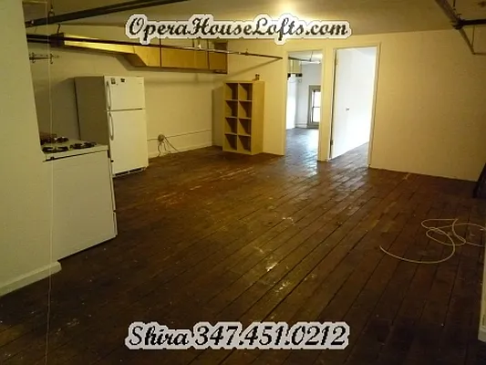 Rented by Opera House Lofts | media 44