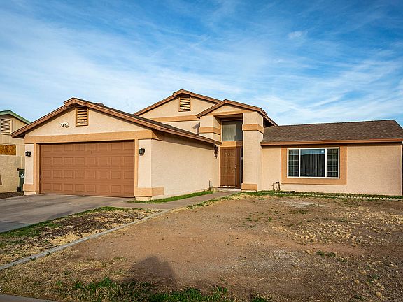 3rd image of 2607 N 60th Ln