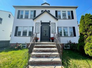 29 Myrtle Ave #2, Winthrop, MA 02152