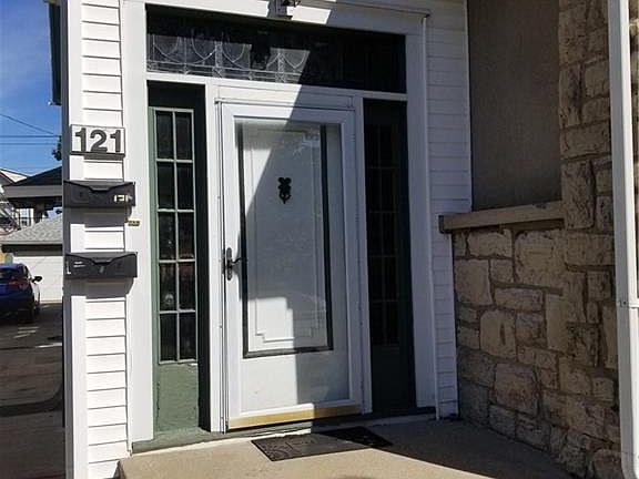 2nd image of 121 Fordham Dr