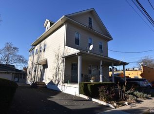 232 Prospect Ave, New Milford, NJ 07646