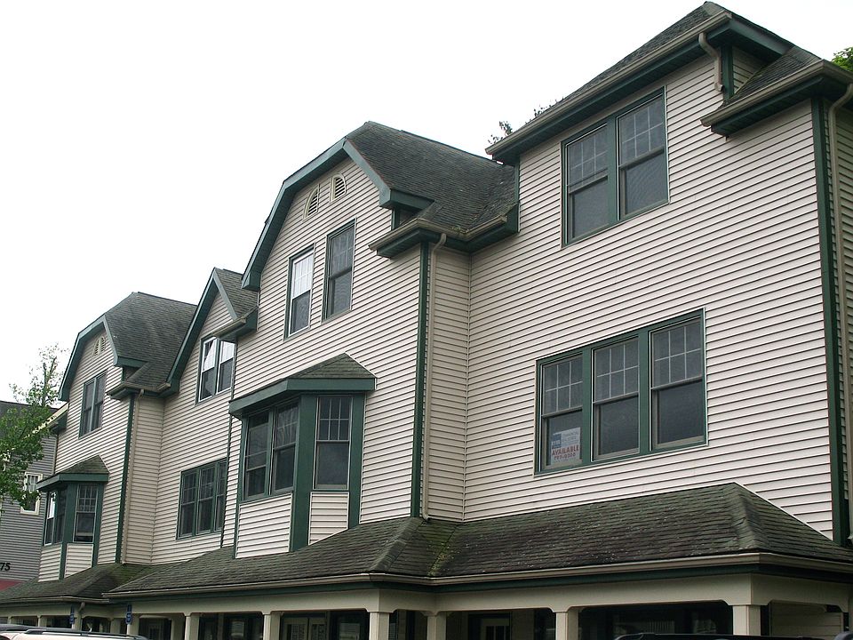 77 Danbury Road