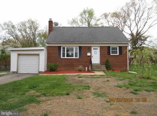 13600 Grandview Ave, Woodbridge, VA 22191