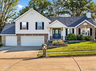 645 Stone Bend Trl, Wentzville, MO 63385