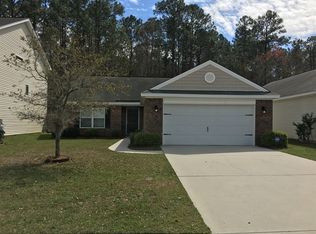 11 Crystal Lake Dr, Savannah, GA 31407