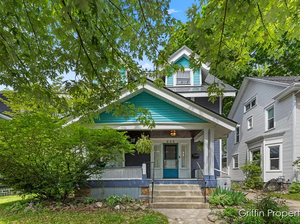 331 Carlton Ave SE, Grand Rapids, MI 49506