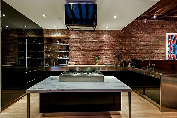 Sold by Corcoran | media 3