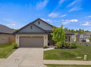 61 Woodcross Dr, Simpsonville, SC 29681