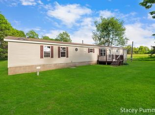 16522 180th Ave, Leroy, MI 49655