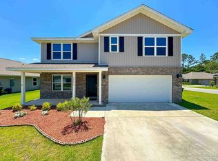 10614 Queens Gate Cir, Pensacola, FL 32506