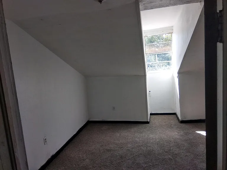 3225 Bringier St — Photo 3
