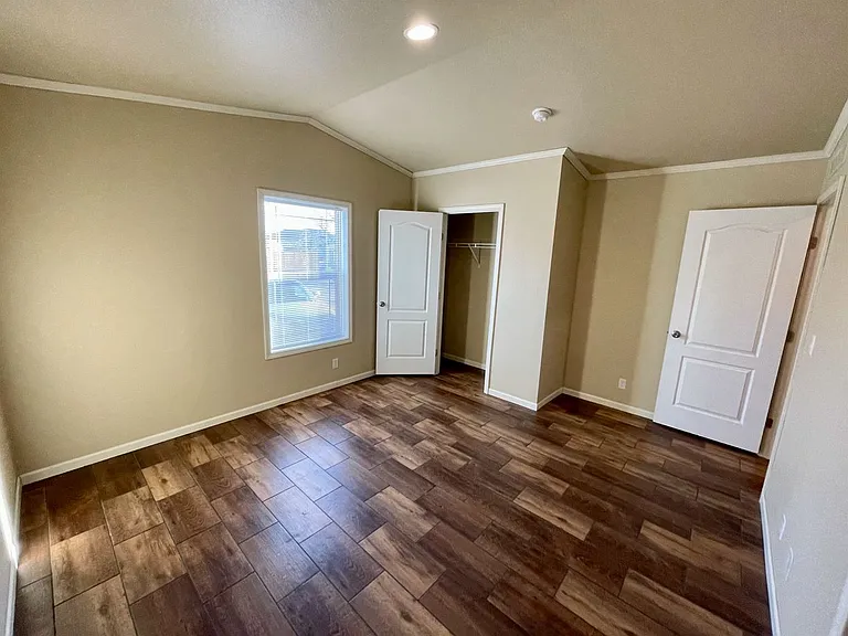 475 Kiowa Ave — Photo 6