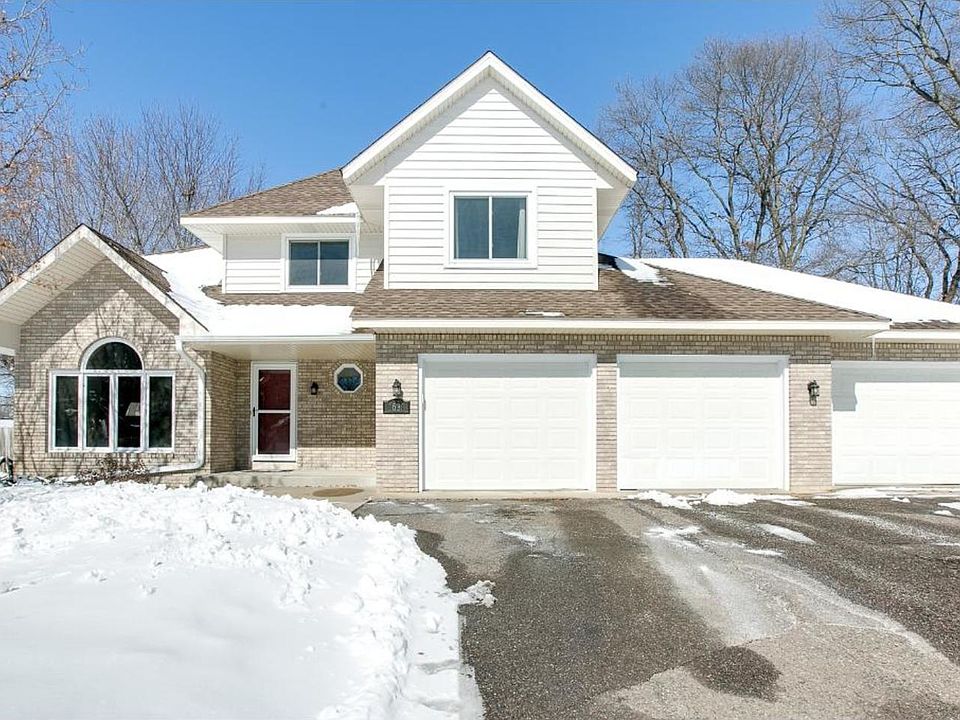 1st image of 1631 120th Ln NE