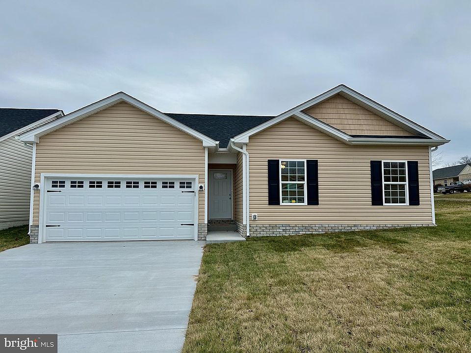 1st image of 547 Great Oak Ct