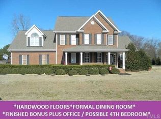 1004 Newburgh Cir, Raleigh, NC 27603