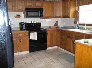 410 Grove St, Sullivan, WI 53178