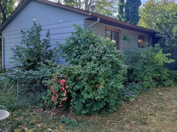 1809 W 37th St, Sioux Falls, SD 57105