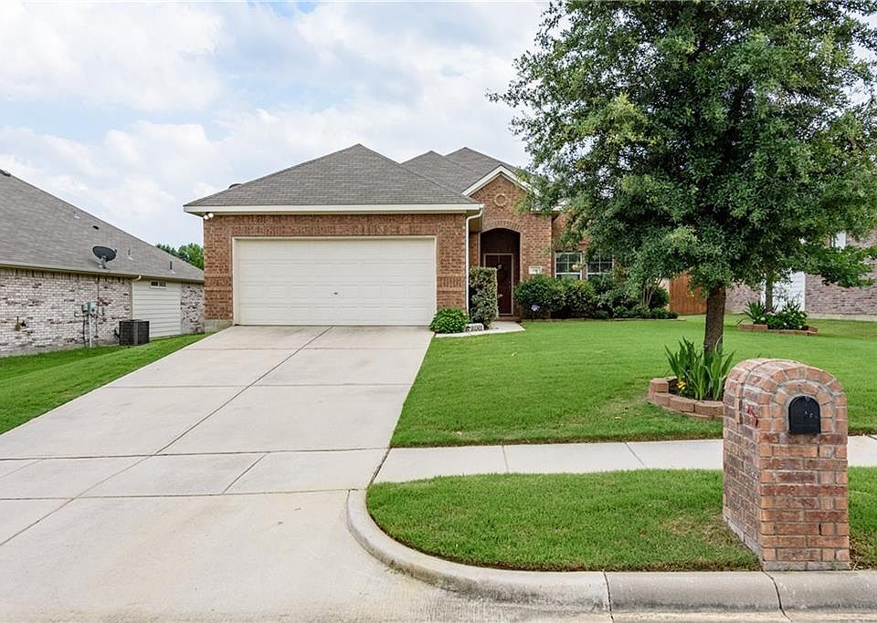 1st image of 612 Knollwood Trail Ct
