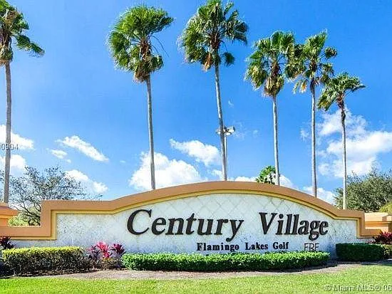 2 bed, 1.5 bath, 1032 sqft, $1,975 — Photo 2