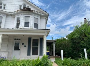 94 S 3rd St, Mount Wolf, PA 17347