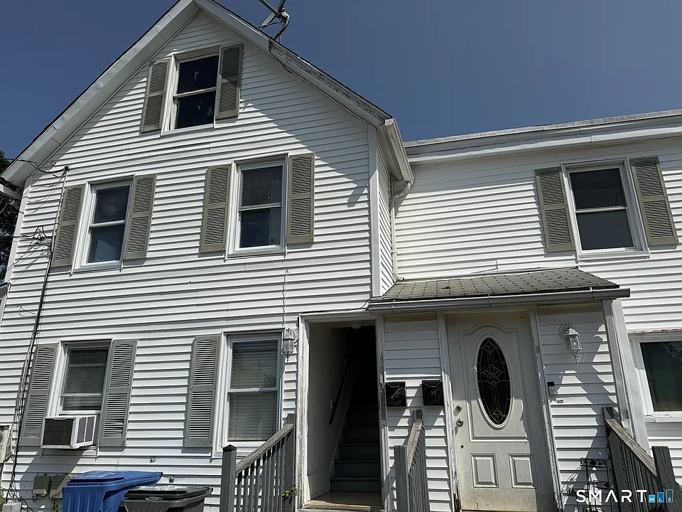 97 Bissell St #2
