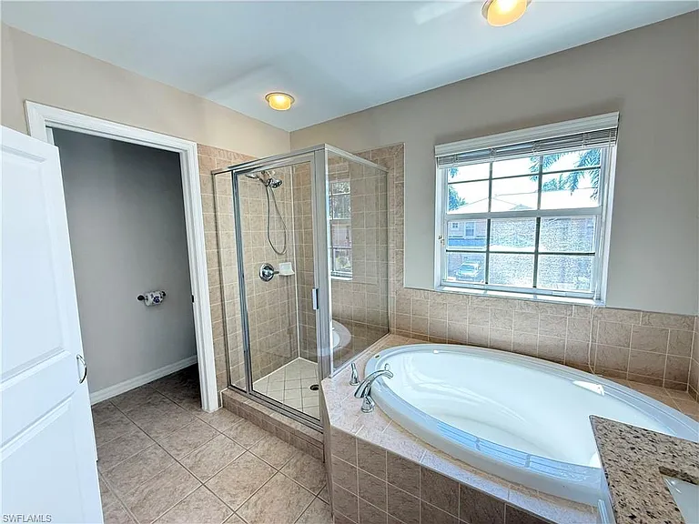 9723 Heatherstone Lake Ct #5 — Photo 29
