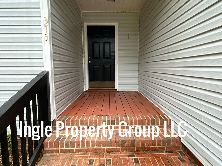 375 Sommerset Dr — Photo 30