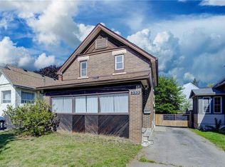 350 Victoria St S, Kitchener, ON N2M 3A5