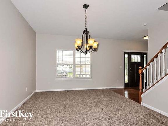 5th image of 1058 Dardenne Woods Dr