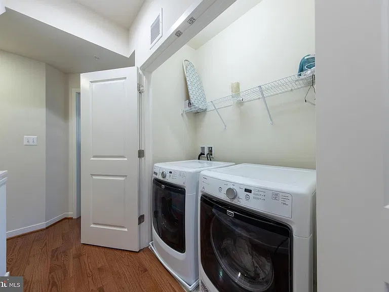 2865 Chancellors Way NE — Photo 18
