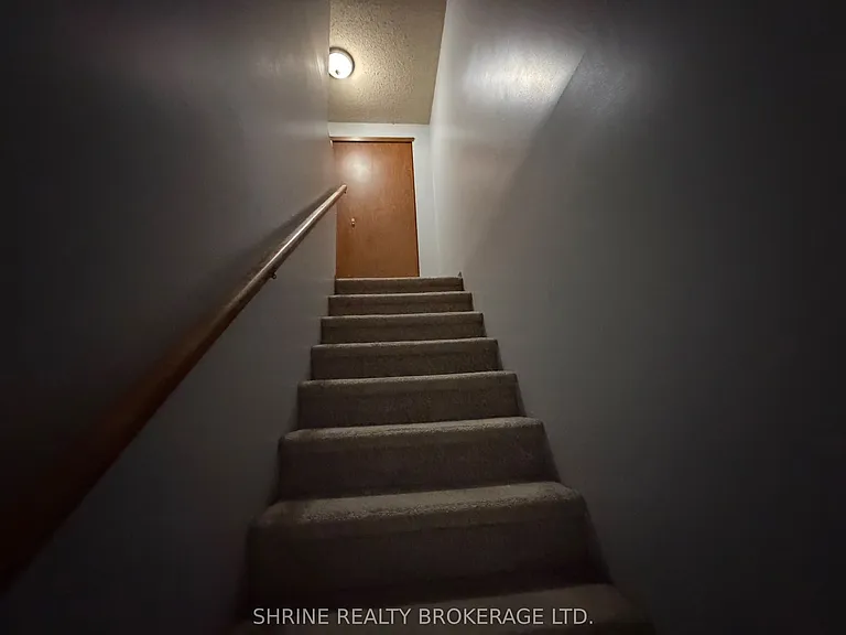 110 Deveron Cres #15 — Photo 14