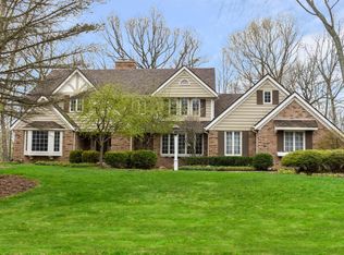 321 E Ravine Baye Rd, Bayside, WI 53217