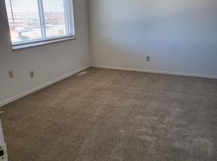 4064 Nottingham Estates Dr, Saint Louis, MO 63129