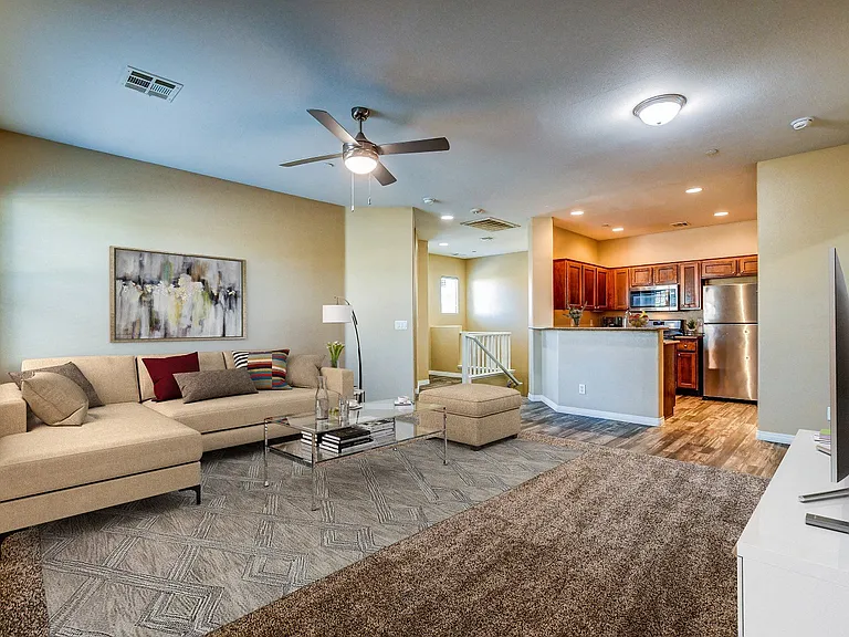Ravello Townhomes — Photo 2
