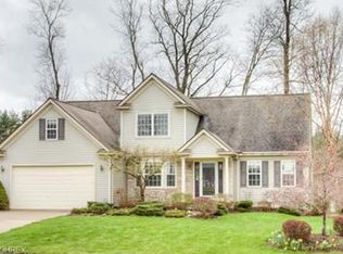 682 Timber Creek Rd, Northfield, OH 44067