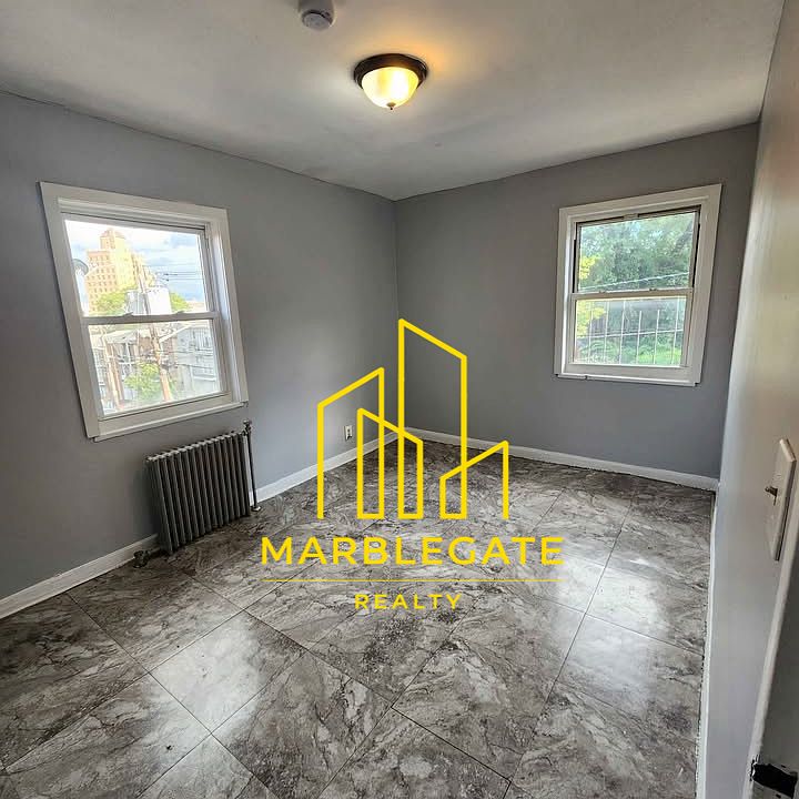 2nd image of 70 Crawford St APT 11