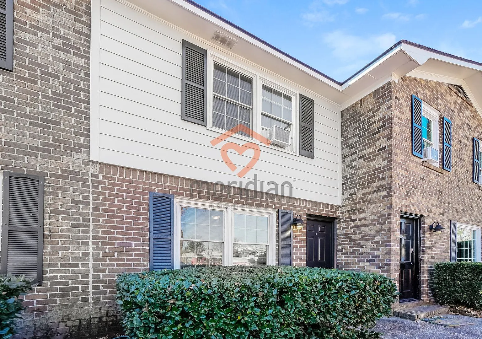 2 & 3 Bedroom Townhomes in West Ashley — Photo 1