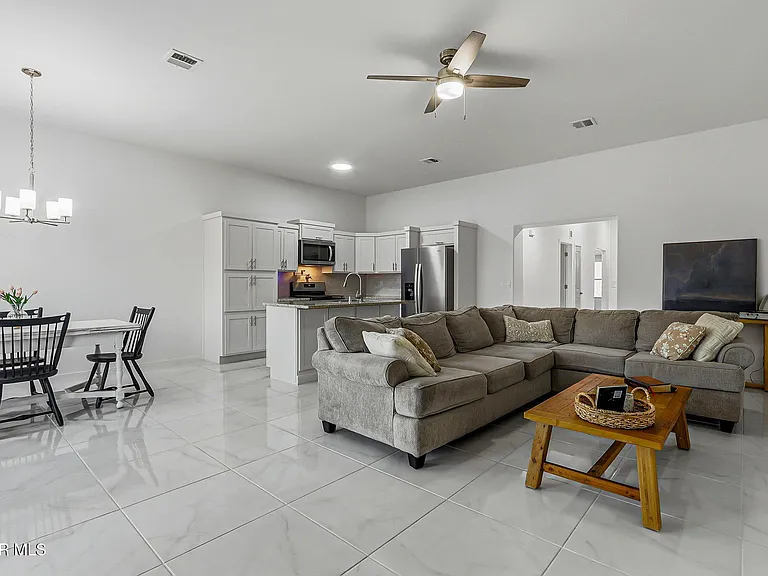 13808 Paseo Sereno Dr — Photo 6